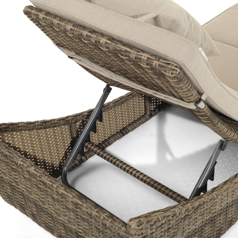 Hazz | Set of 2 Sun Loungers with Side Table in Brown Rattan - Italiancityfurniture